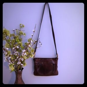 ❤️ Tignanello Converible Crossbody & Shoulder Bag